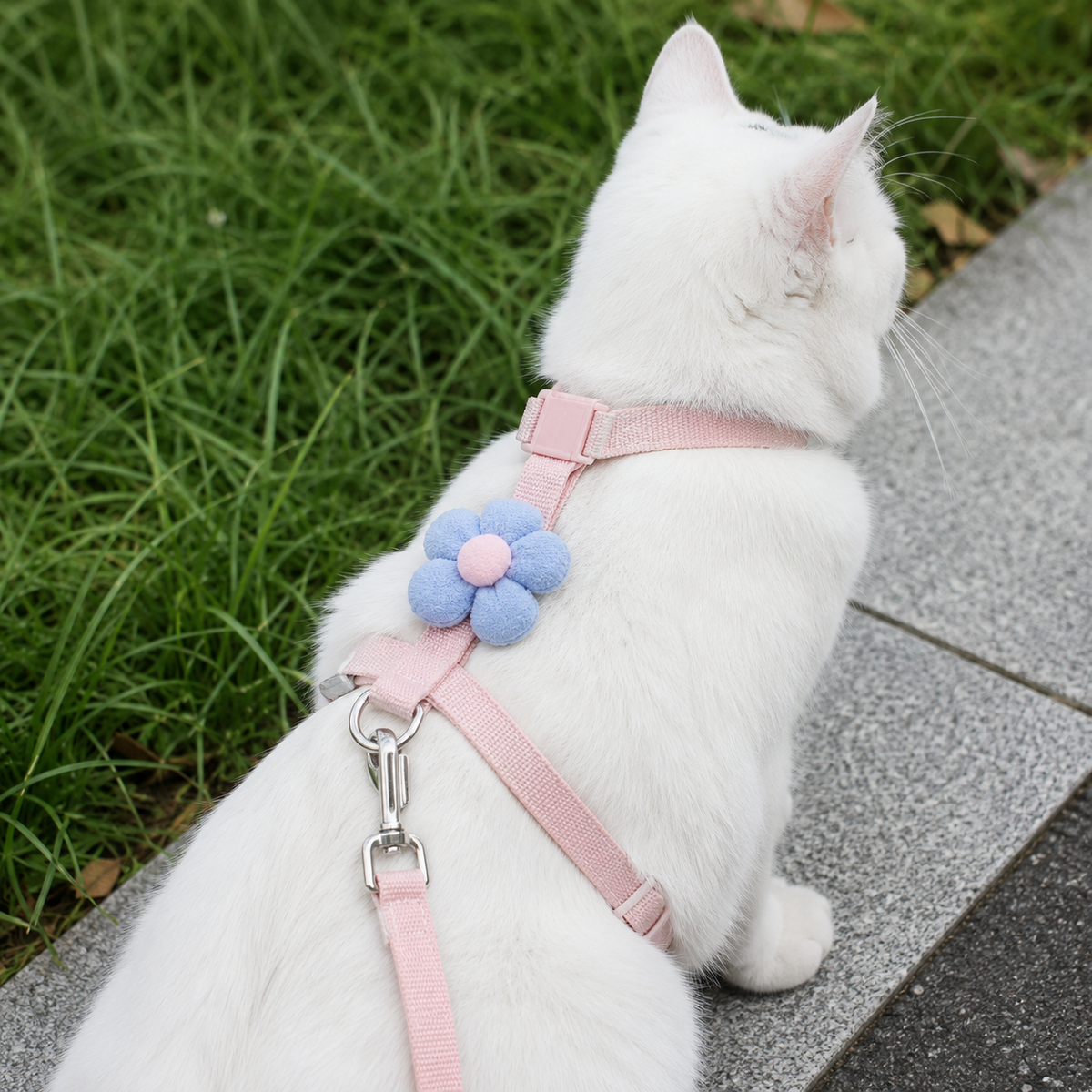 Peitoral Ajustável com Guia Floral para Cães e Gatos Pequenos