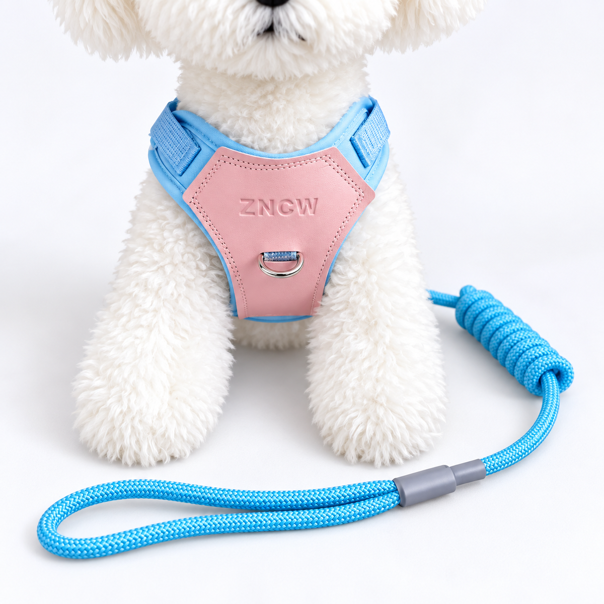 Peitoral Ajustável Respirável e Reflexivo para Cães – Conforto e Segurança para Passeios